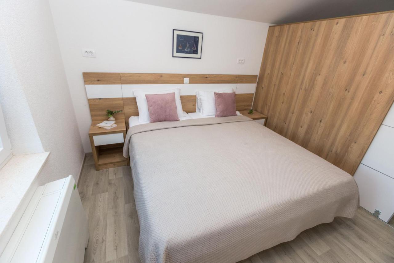 Apartamento Paulo Starigrad Paklenica