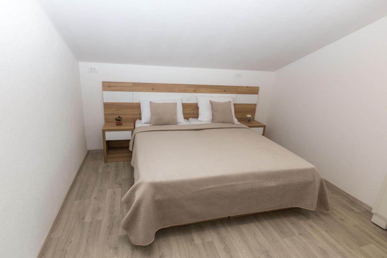 Paulo Apartamento Starigrad Paklenica