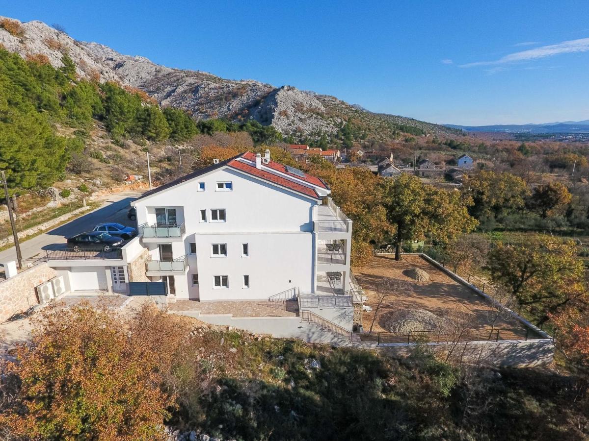 Apartamento Paulo Starigrad Paklenica